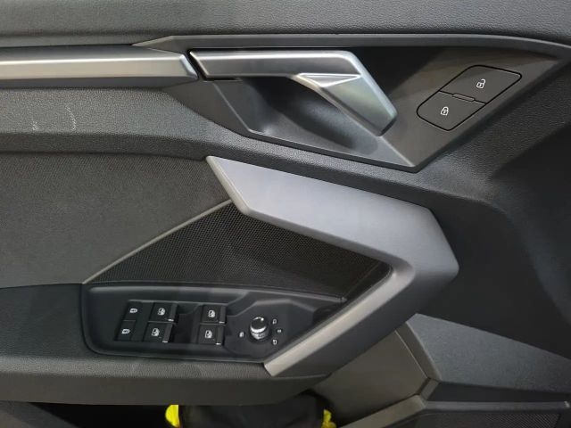 Audi A3 30 TDI Sedan