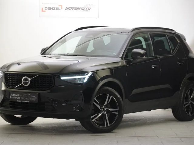 Volvo XC40 AWD Dark Plus