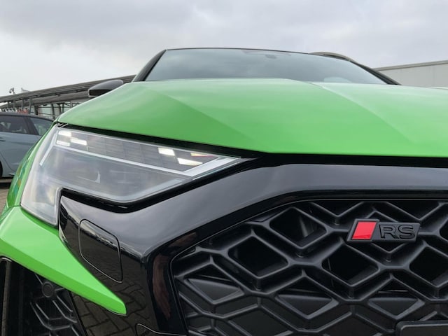 Audi RS3 Quattro S-Tronic Sedan