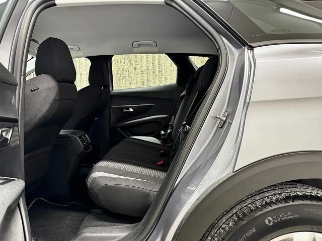 Peugeot 3008 Active Pack EAT8 PureTech