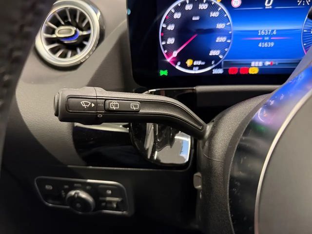 Mercedes-Benz GLA 200 4MATIC GLA 200 d