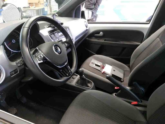 Volkswagen up! 1.0 MPI Active