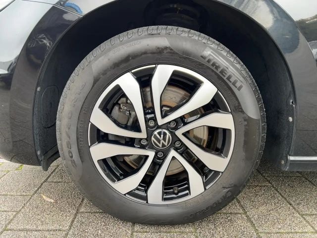 Volkswagen Touran 1.5 TSI DSG