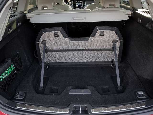 Volvo V60 AWD Bright Plus T6