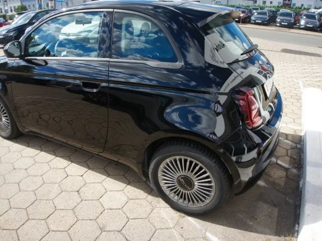 Fiat 500e Icon