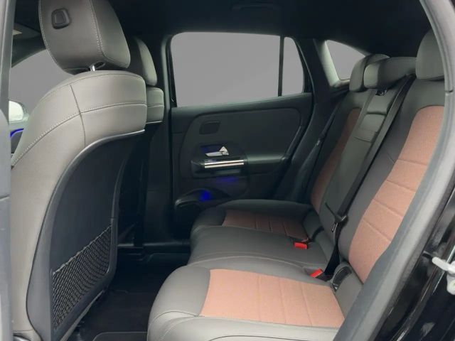 Mercedes-Benz EQA 250 Electric Art