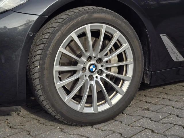 BMW 530 530d Sedan xDrive