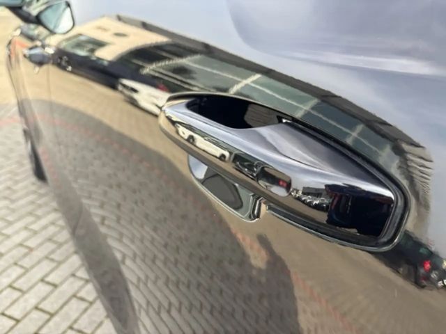 Volvo XC40 Dark T4 Ultimate