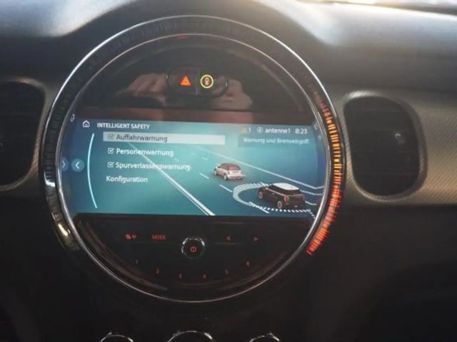 MINI Cooper COOPER 1,5 CAMDEN LEDER NAVI LED SHZ TEMPOMAT 17"