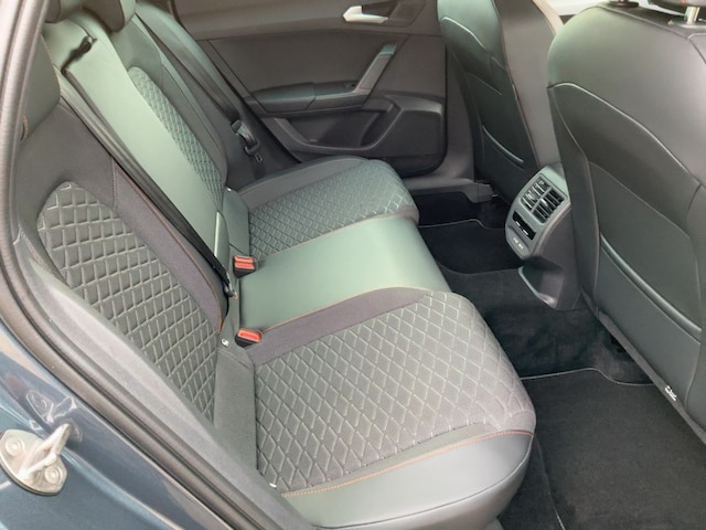 Seat Leon 1.5 eTSI DSG FR-lijn