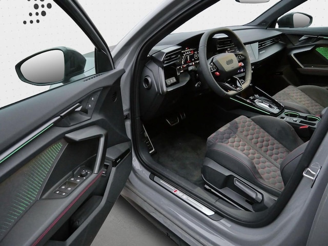 Audi RS3 Quattro S-Tronic Sedan