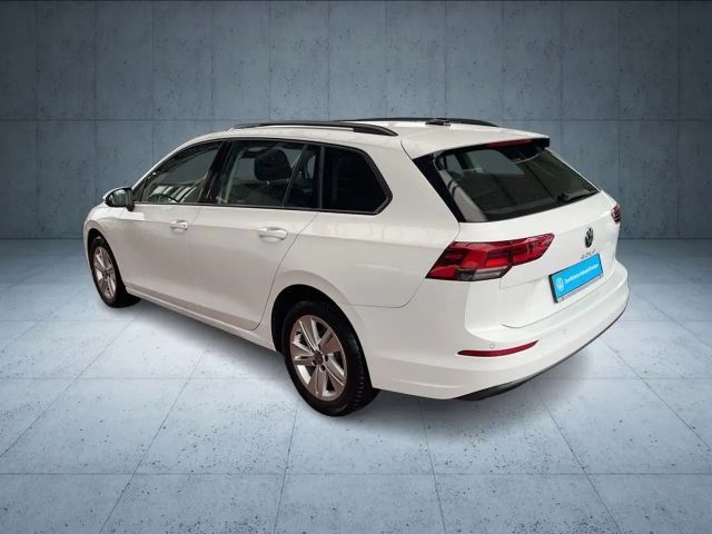 Volkswagen Golf 1.0 TSI Life Variant