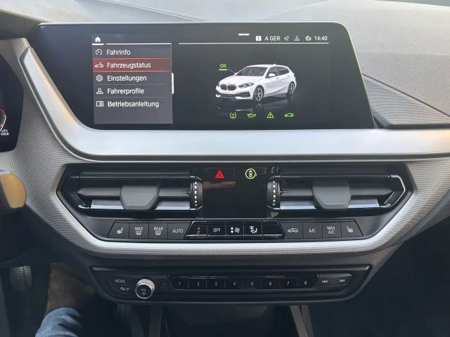 BMW 118 118i Advantage pakket Sedan