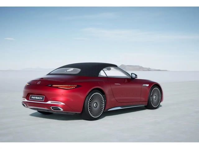 Mercedes-Benz SL 680 Maybach Monogram Series Pattern auf Motorhaube