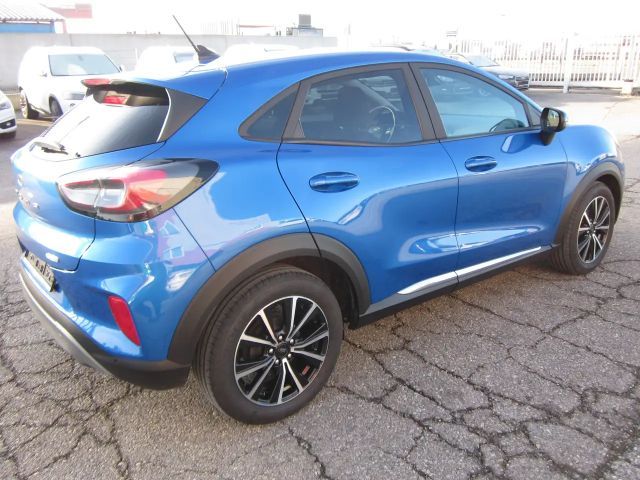 Ford Puma EcoBoost Titanium