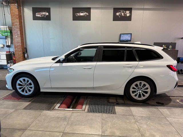 BMW 318 318d Touring