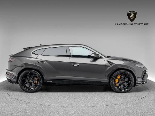 Lamborghini Urus Performante