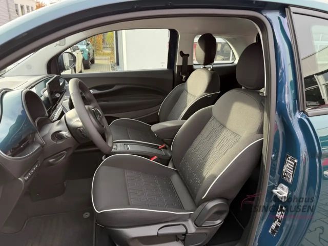 Fiat 500e +Rückfahrkam+PDC+CarPlay+Sitzheizung