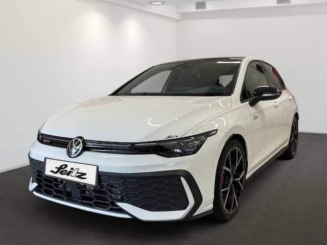 Volkswagen Golf 2.0 TSI Golf VIII