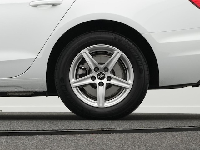 Audi A4 35 TDI Avant S-Tronic