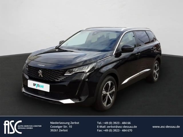 Peugeot 5008 EAT8