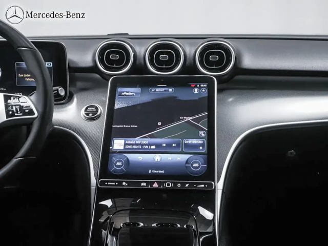 Mercedes-Benz C 180 AVANTGARDE Sedan