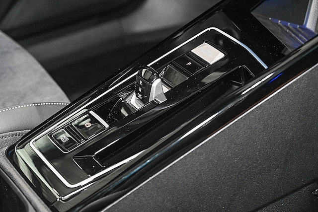 Volkswagen Golf Golf EDIT. 50 1,5 l eTSI 150PS DSG-neues Modell