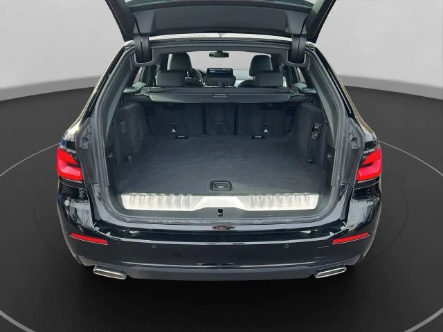 BMW 530 530e Touring xDrive