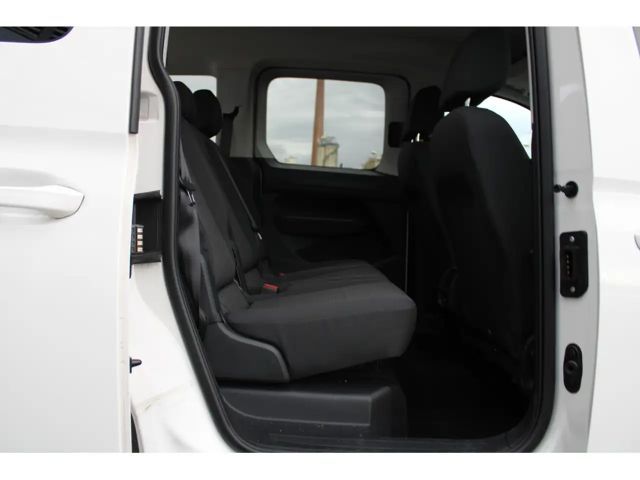 Volkswagen Caddy 5 Sitzer 2,0 TDI SCR Frontantrieb 6-Gang Radst.2755 mm *L