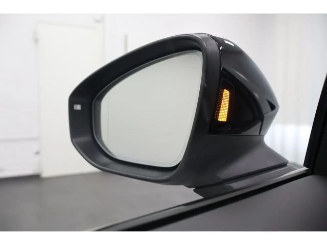 Volkswagen Passat 2.0 TDI R-Line Variant