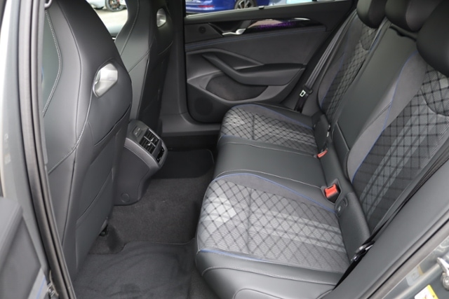 Volkswagen Passat Style Variant