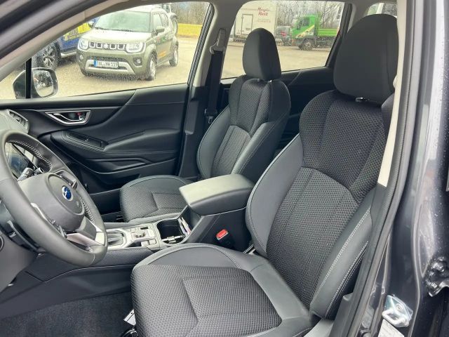 Subaru Forester Active