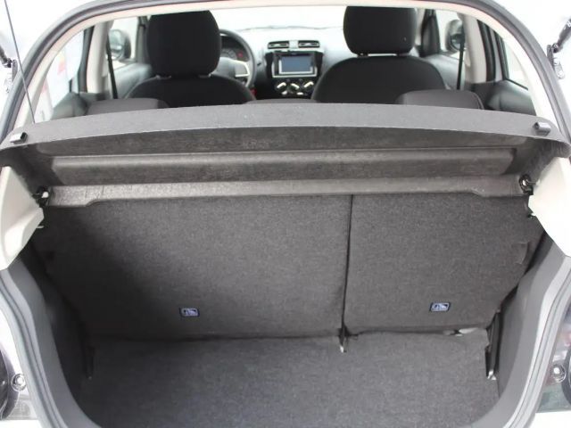 Mitsubishi Space Star Star