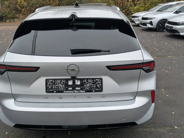 Opel Astra Elegance Sports Tourer