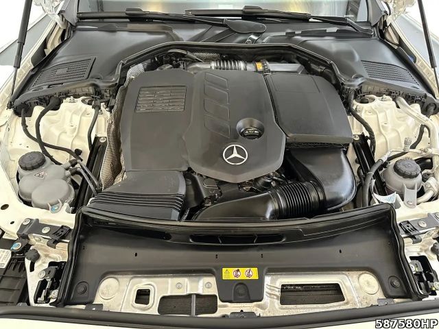 Mercedes-Benz C 300 AMG Line C 300 d Sedan