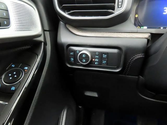 Ford Explorer Platinum