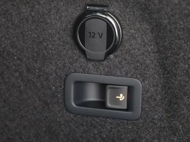 Volkswagen Golf Business DSG Variant