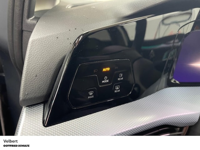 Volkswagen Golf 1.5 eTSI Life