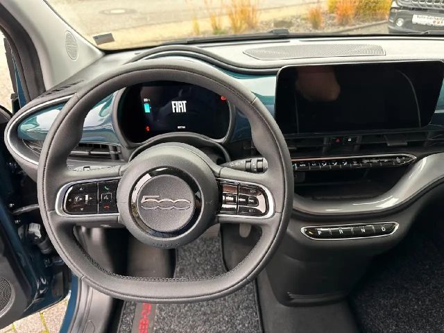 Fiat 500e Komfort Paket / Kamera / Allwetter