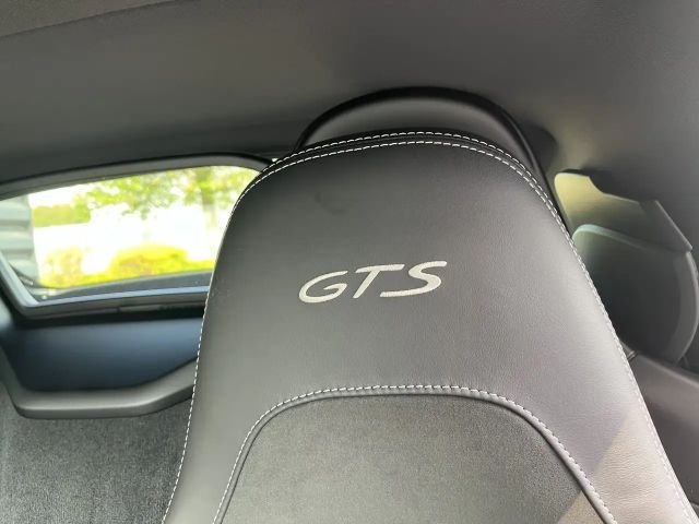 Porsche Boxster 4 718 GTS