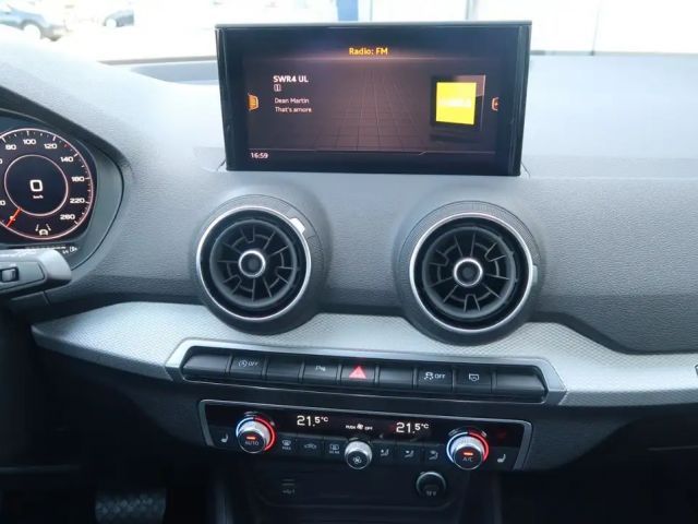 Audi Q2 1,5 TFSI advanced 35 +APP +LEDMatrix +RFK+ACC