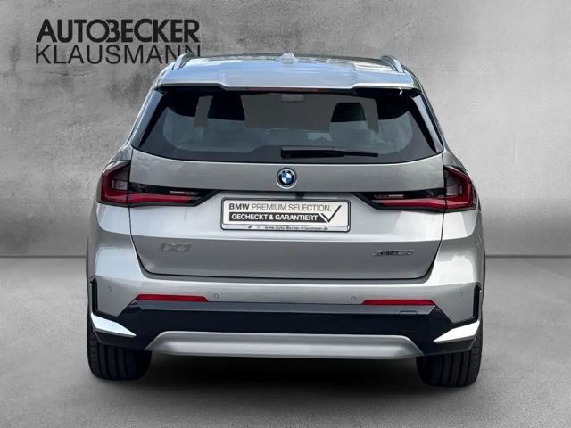 BMW iX1 xDrive30