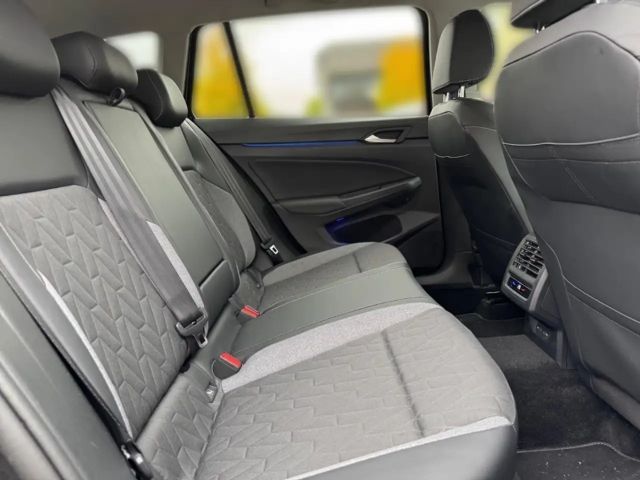 Volkswagen Golf 2.0 TDI DSG Golf VIII Variant