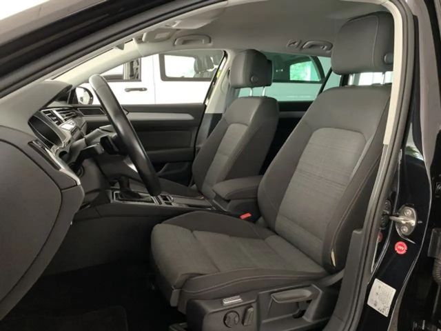 Volkswagen Passat Business Variant