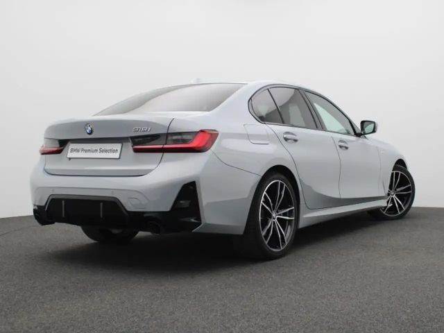 BMW 318 M-Sport Sedan