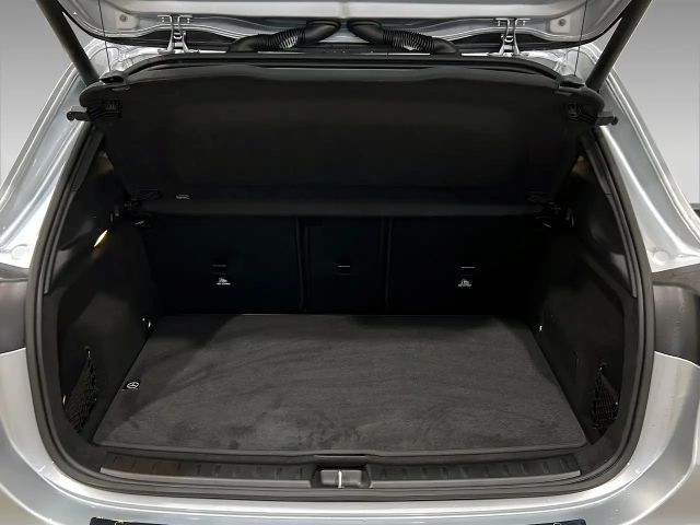 Mercedes-Benz GLA 200 Progressive