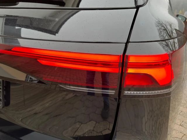 Volkswagen Passat 1.5 eTSI Business DSG Variant