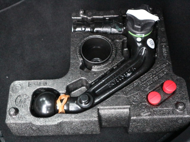 Volkswagen Caddy Caddy 2,0 TDI Basis +AHK+Kamera+Lane-Assist