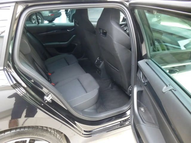 Skoda Octavia 2.0 TDI Combi Sportline