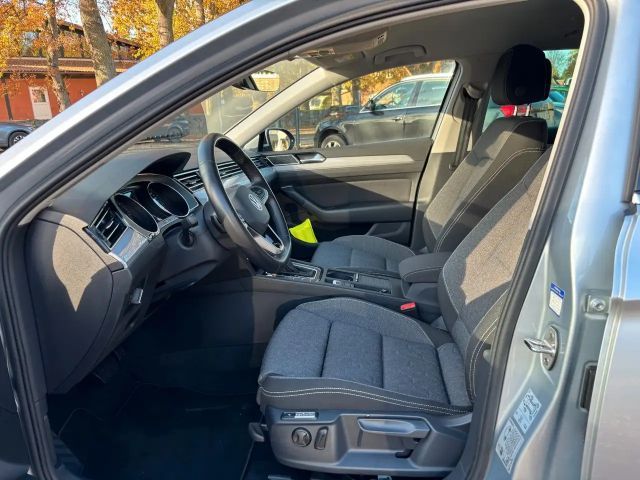 Volkswagen Passat 2.0 TDI Business DSG Variant
